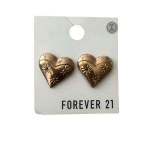 FOREVER 21 Gold tone metal Pierced pair Earrings